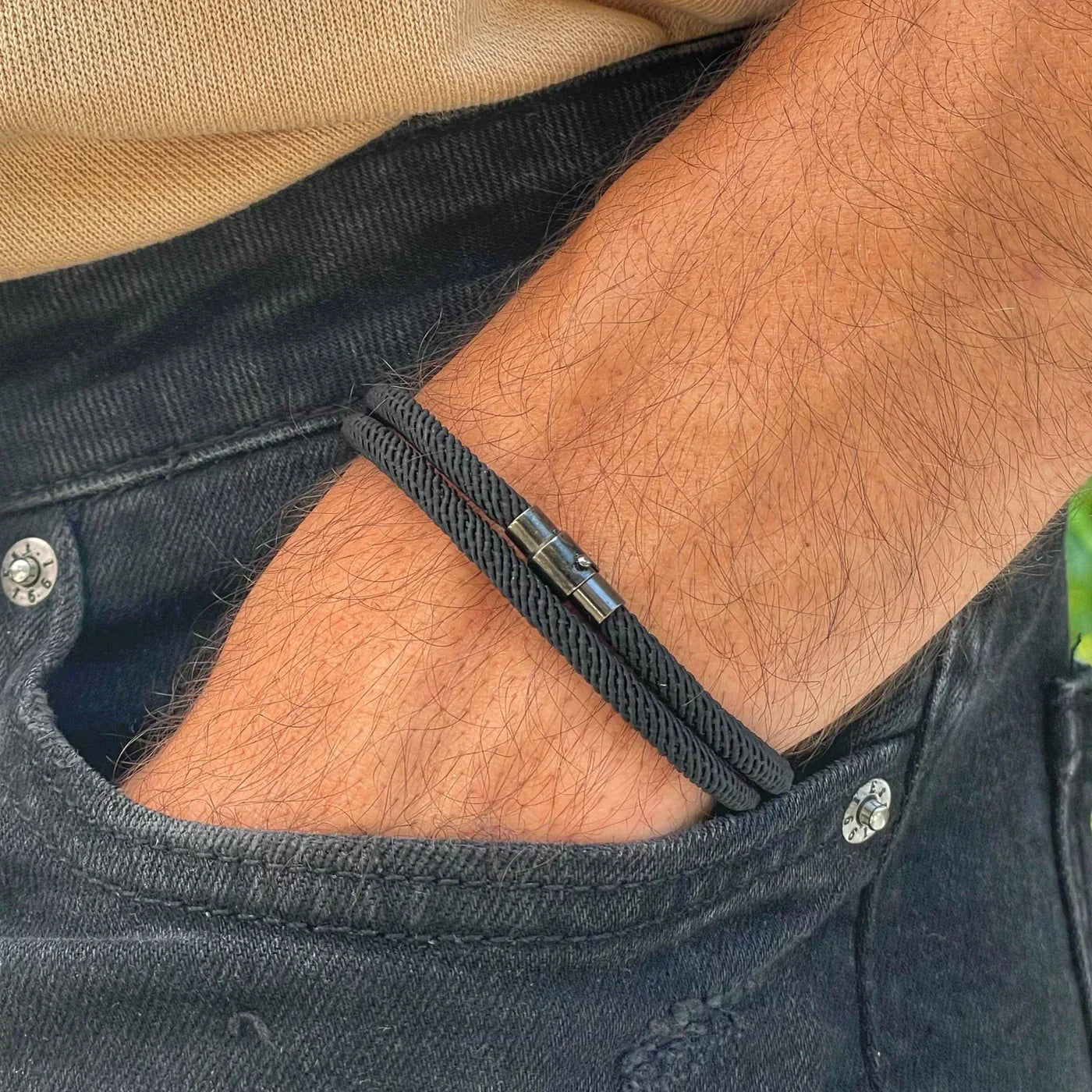 Milan Black Minimalist Wave Rope Bracelet - Mettz Signature